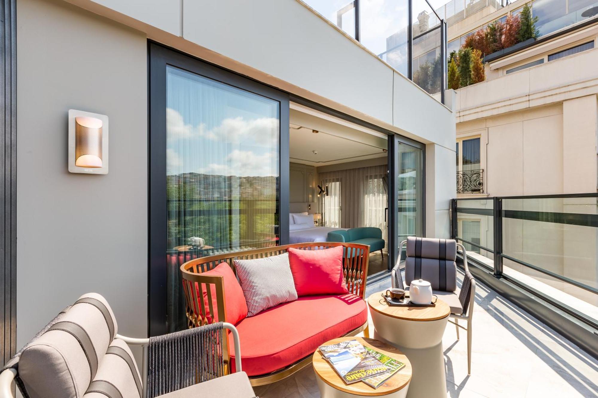Stayso The House Hotel Istanbul Exterior photo The Terrace at The Ivy Collection