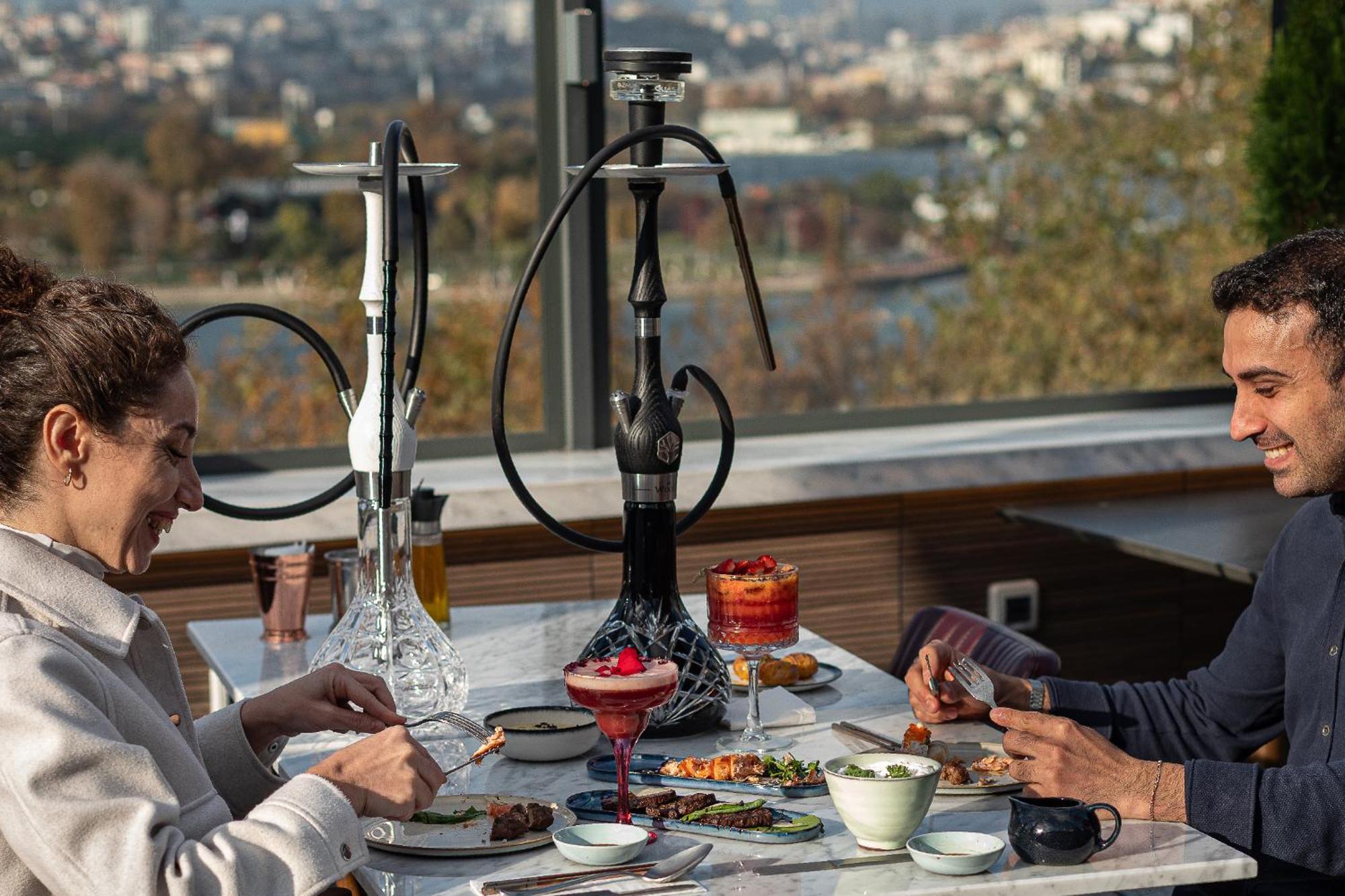 Stayso The House Hotel Istanbul Exterior photo Hookah in a restaurant